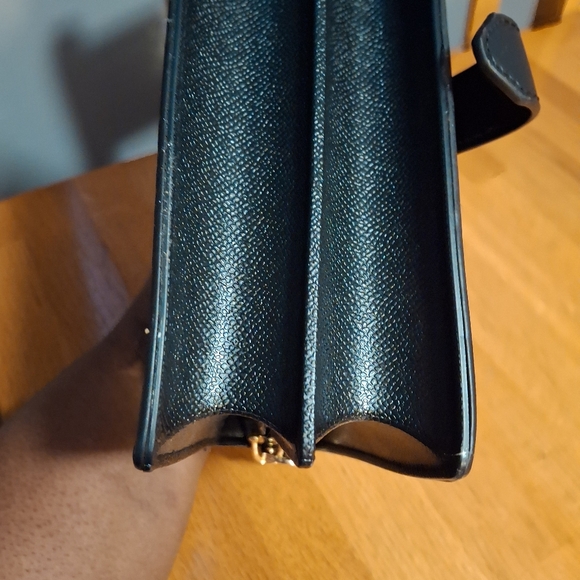 Black Faux Leather Shoulder Handbag NWOT - Picture 7 of 9